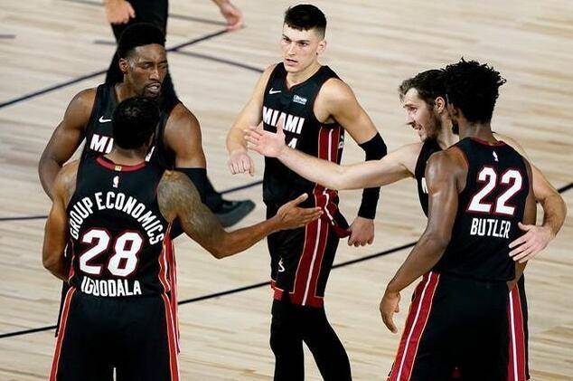 NBA季后赛次轮，巴特勒40分抢断绝杀热火晋级